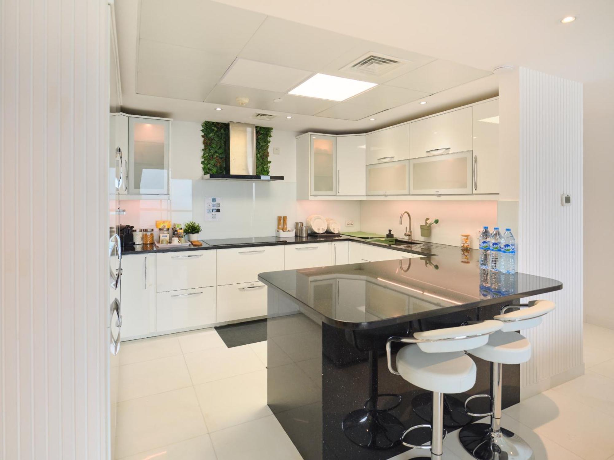 Jbr Beachfront Luxe Apartment All Rooms Sea Facing 두바이 외부 사진