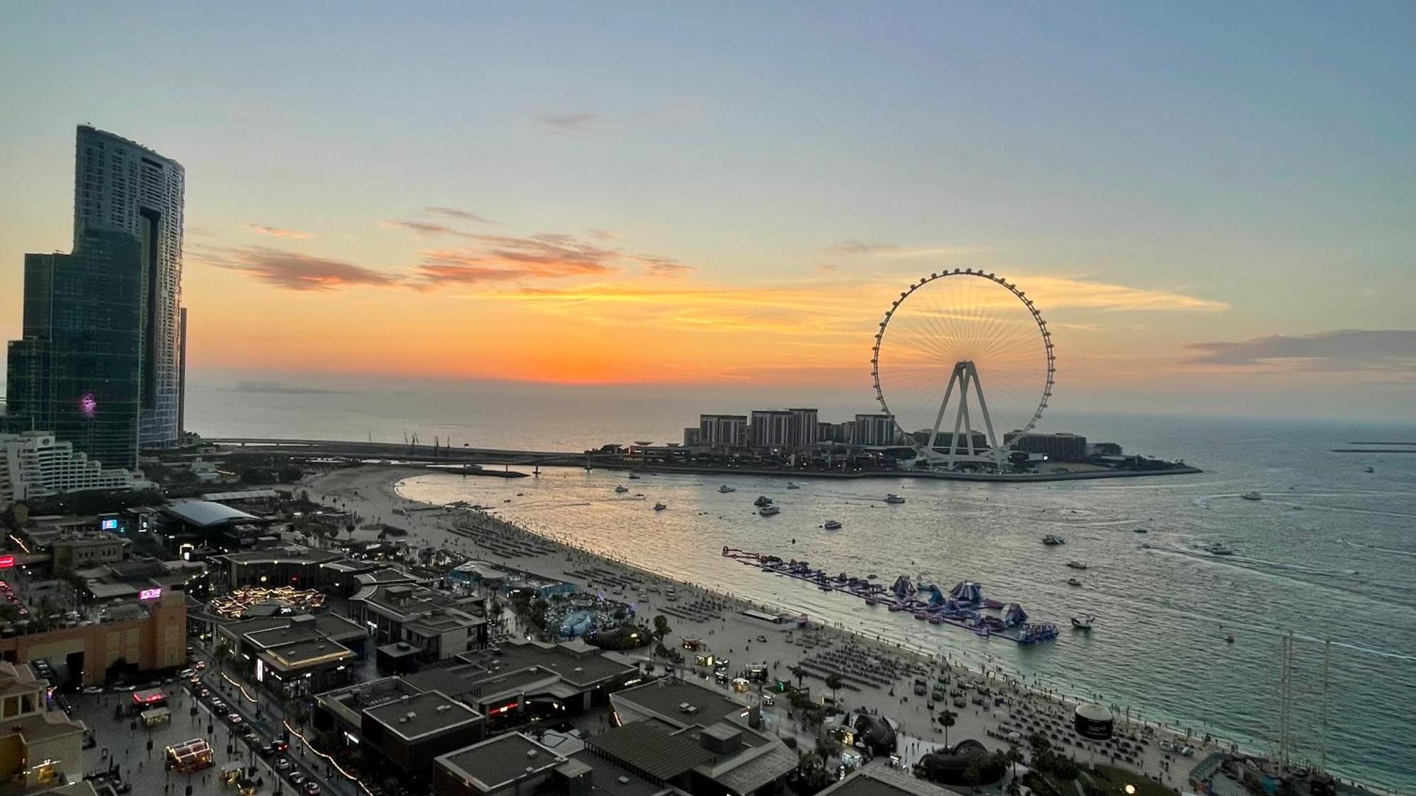 Jbr Beachfront Luxe Apartment All Rooms Sea Facing 두바이 외부 사진